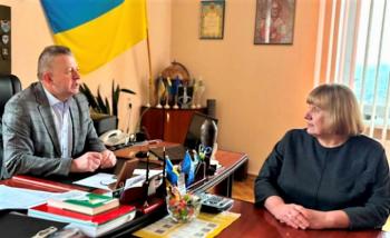 На Рокитнівщині триває співпраця податківців з місцевою громадою