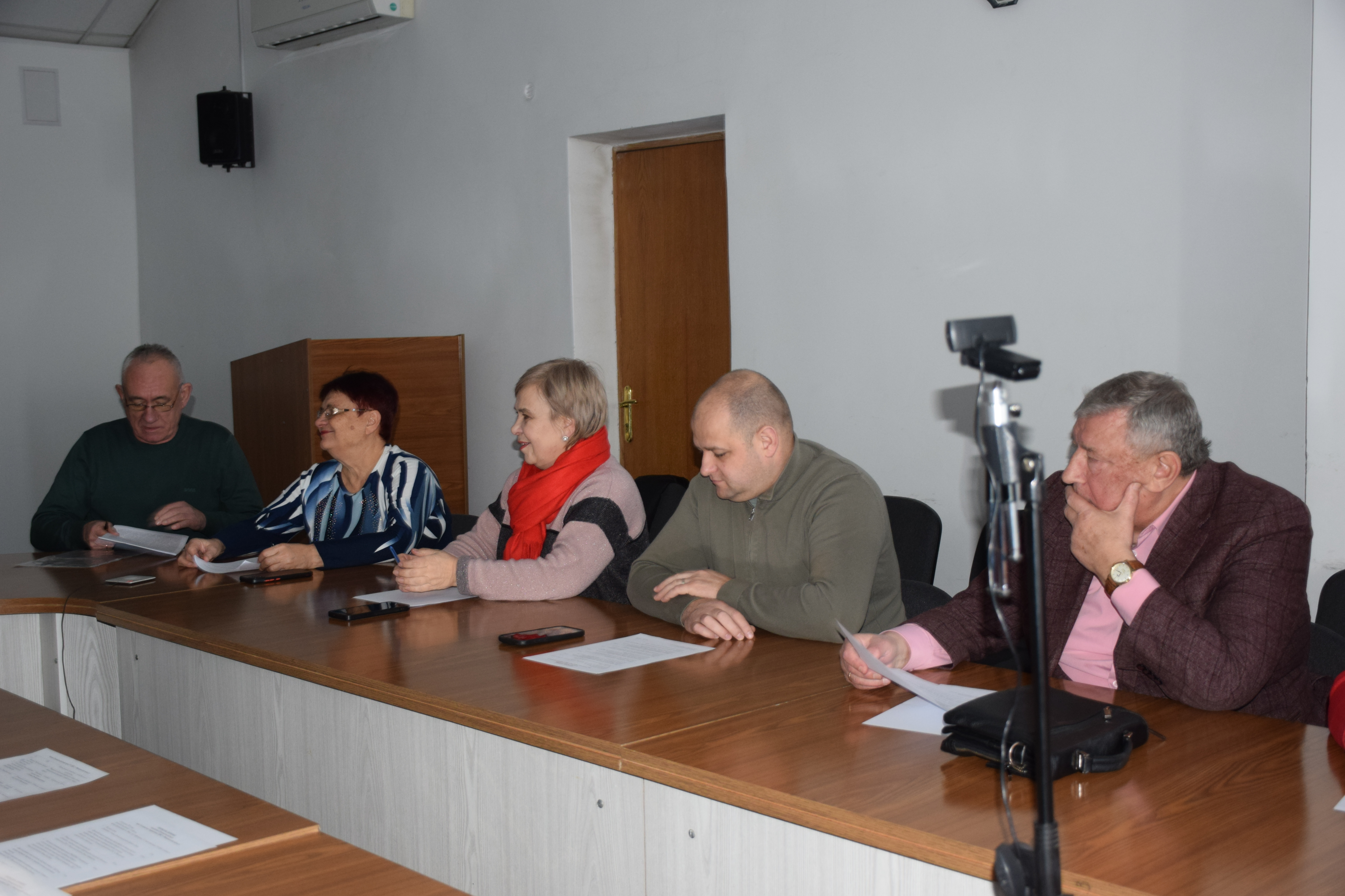 Відкритий діалог і партнерство з бізнесом: у ГУ ДПС у Рівненській області відбулося засідання Громадської ради. Фото № 2/1