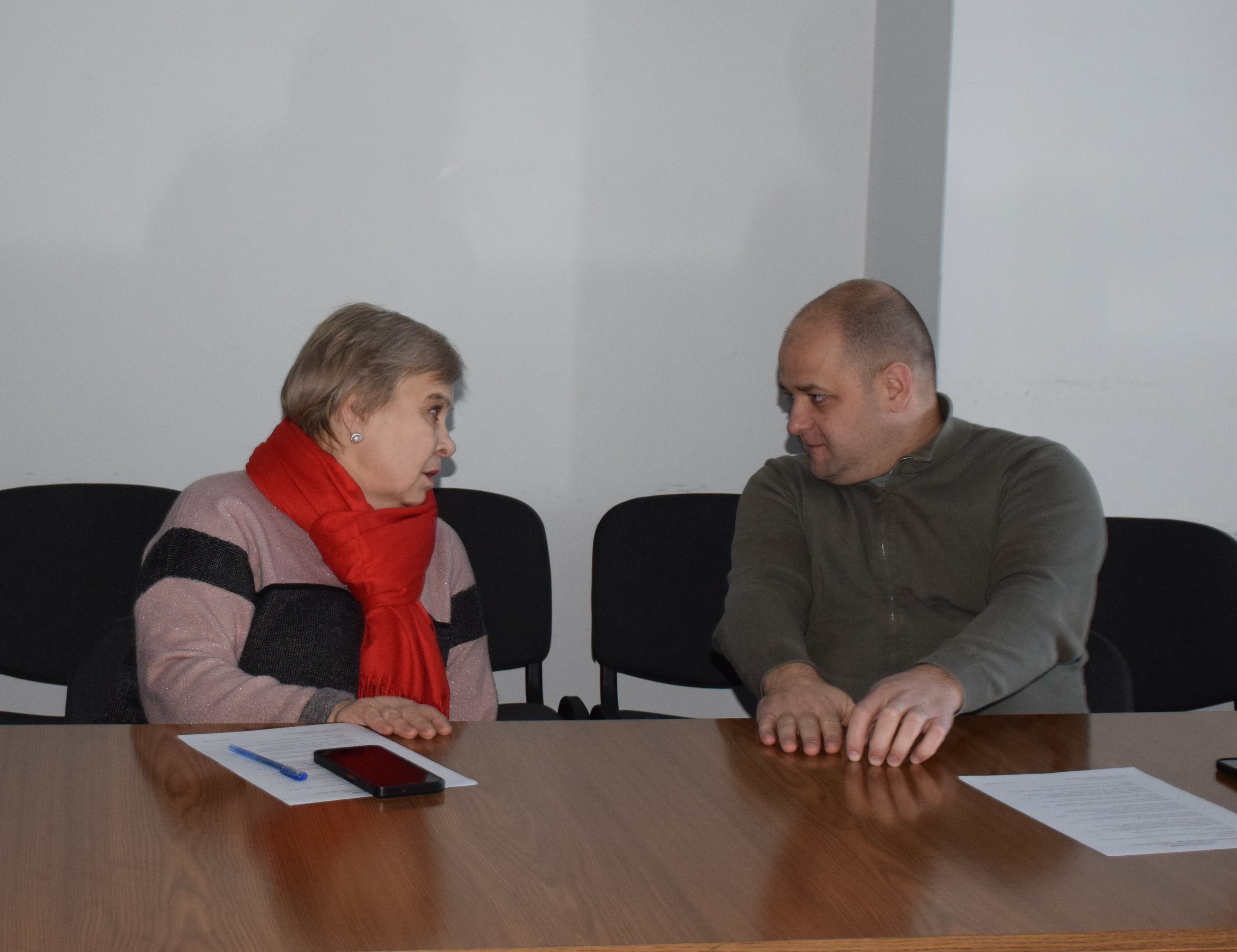 Відкритий діалог і партнерство з бізнесом: у ГУ ДПС у Рівненській області відбулося засідання Громадської ради. Фото № 6/5