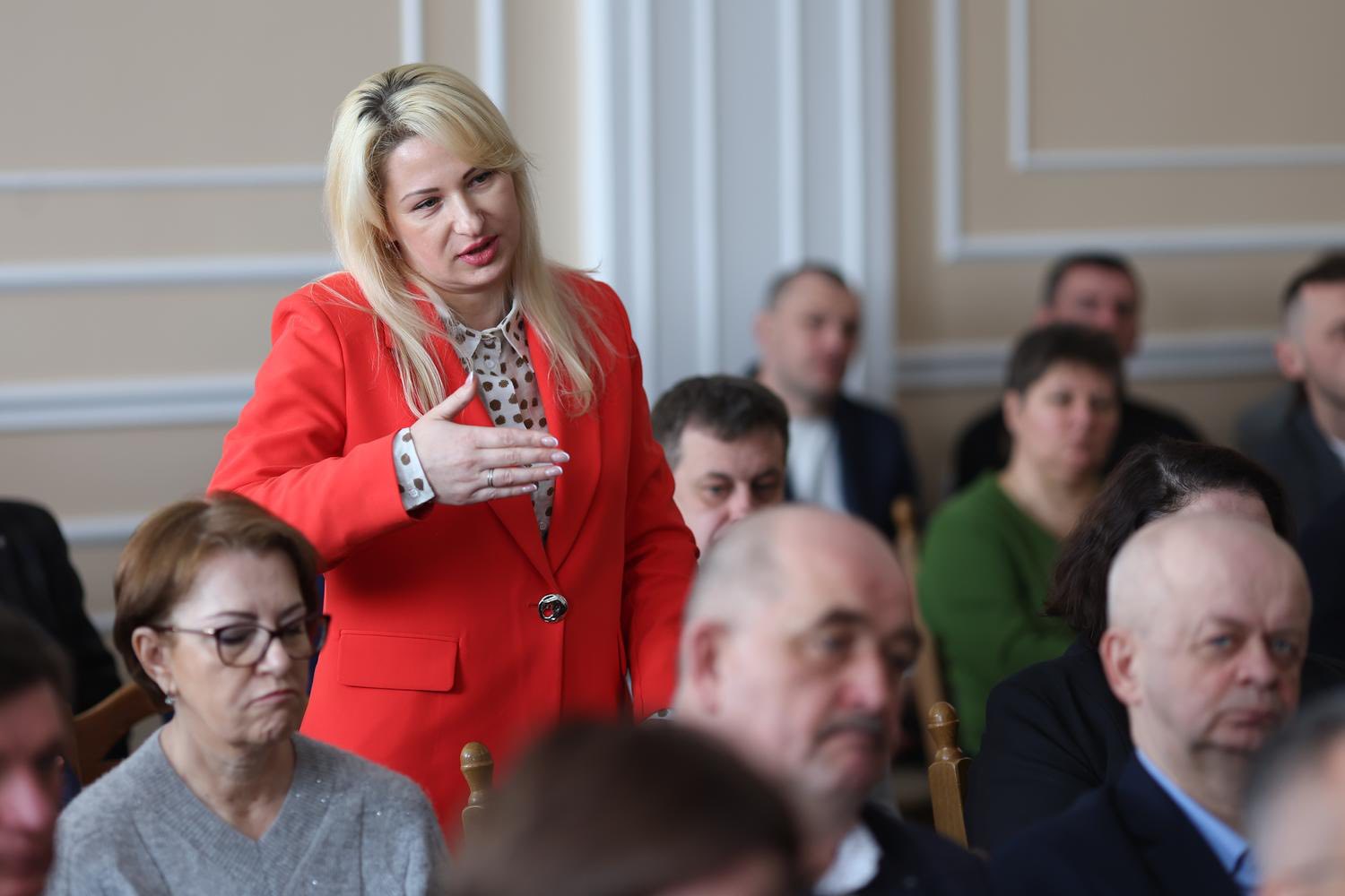 Цифровізація, Е-аудит та аграрні ризики: головні теми зустрічі команди ДПС з бізнесом Тернопільщини. Фото № 2/1