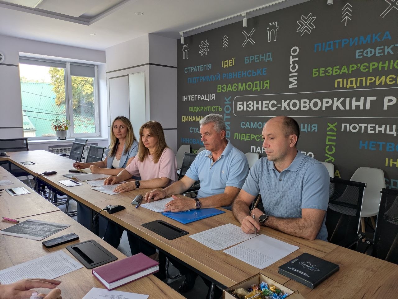 Розвиток громади починається з відповідального ставлення до податків. Фото № 2/1