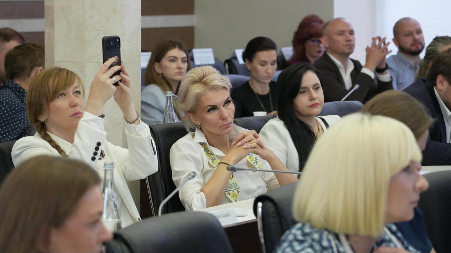 Леся Карнаух: ДПС підготувала комплекс податкових заходів для допомоги постраждалому бізнесу . Фото № 4/3